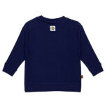 Frogs and Dogs baby & peutersweater Patriot Blue met Play All Day-embleem en beerprint op de voorkant.