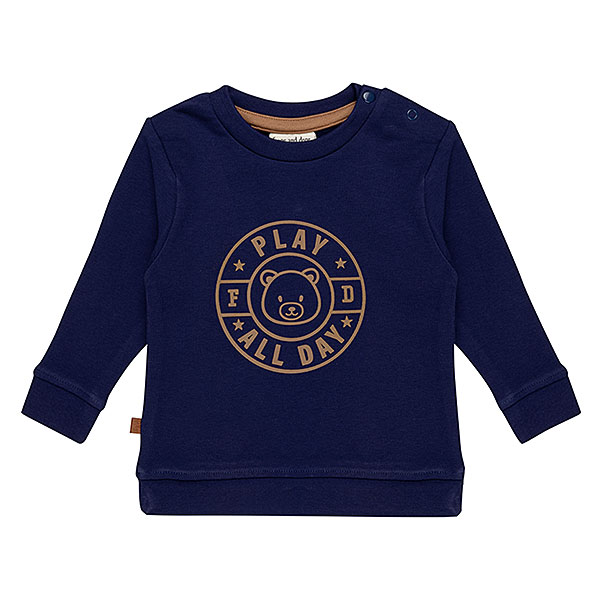 Frogs and Dogs baby & peutersweater Patriot Blue met Play All Day-embleem en beerprint op de voorkant.