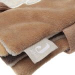 Jollein zacht babyboekje met diertjes in neutrale kleuren biscuit en nougat