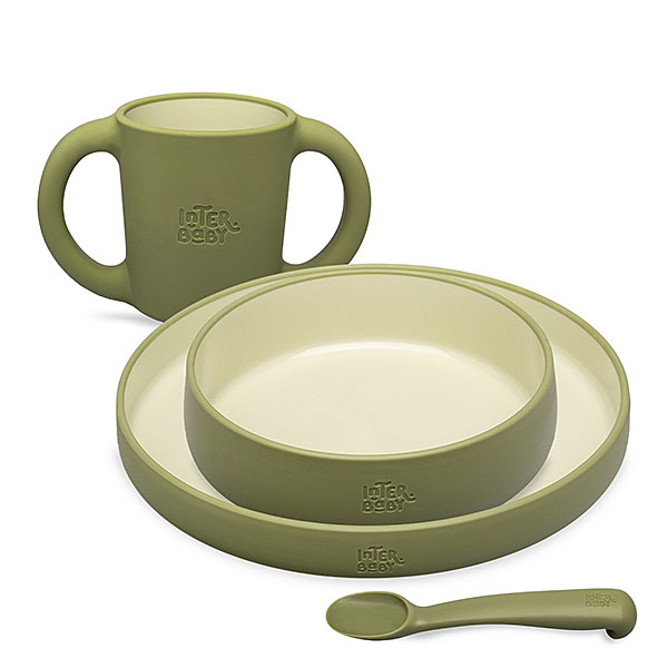 Olive Green siliconen kinderservies met bord, kom, beker en lepel van Interbaby