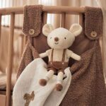 Jollein knuffel Bowie muis 32 cm met geborduurde oogjes en zachte pluche stof