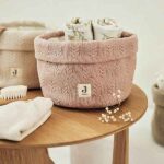 Jollein hydrofiele doeken met Dreamy Mouse print in beige tinten, gebonden met wit lint, set van twee zachte katoenen doeken.