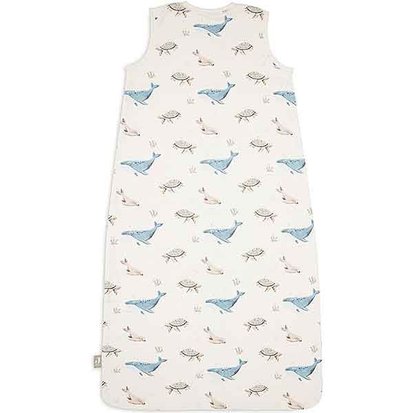 Jollein baby zomer slaapzak Deep Sea met walvissen, zeehondjes en schildpaddenprint, mouwloos Jersey slaapzakje in zomerse stijl.