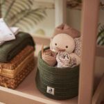 Jollein zacht eendje van teddy in off white en biscuit met rammelaar en knisperpapier