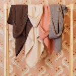 Jollein badcape hydrofiel Wrinkled Chestnut 75 x 75 cm met capuchon van zacht katoen