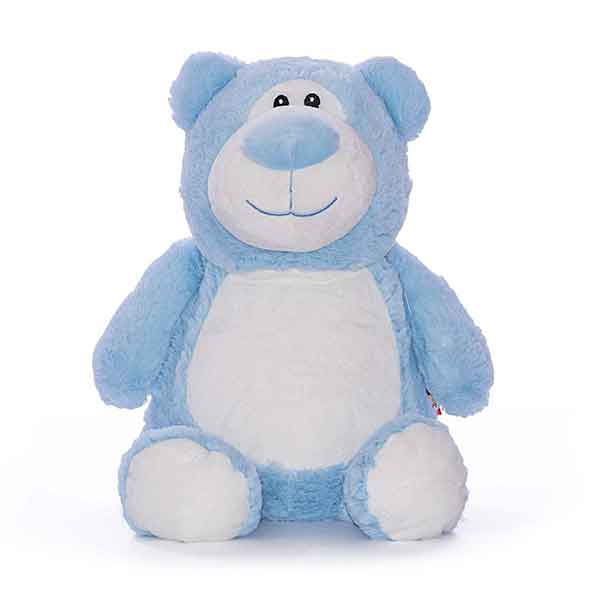 Blauwe teddybeer Cubbyford van Cubbies met wit buikje zachte vacht en vriendelijke uitstraling