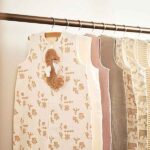 Hydrofiele zomer slaapzak Jollein olive green 90 cm in effen groene kleur van zacht katoen