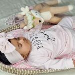 Baby pyjama Daddy’s girl van Little Adventure in roze kleur met lange mouwen en zachte comfortabele stof