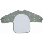 Slab met mouwen Jungle Jambo Ash Green van Jollein met giraffenprint en opvangrandje op ash green achtergrond