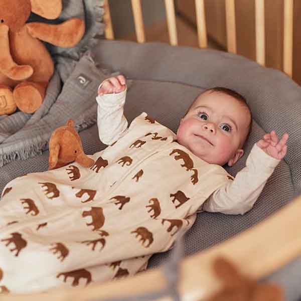 Jollein zomerslaapzak Savannah mouwloos met crèmekleurige olifantenprint