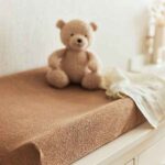 Badstof aankleedkussenhoes 50 x 70 cm in warme kleur met zachte absorberende stof voor comfortabel verschonen