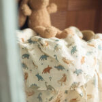 hydrofiele doeken Roarsome dino print 115x115 cm 2 stuks