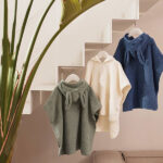 badponcho ash green van jollein met capuchon en oortjes