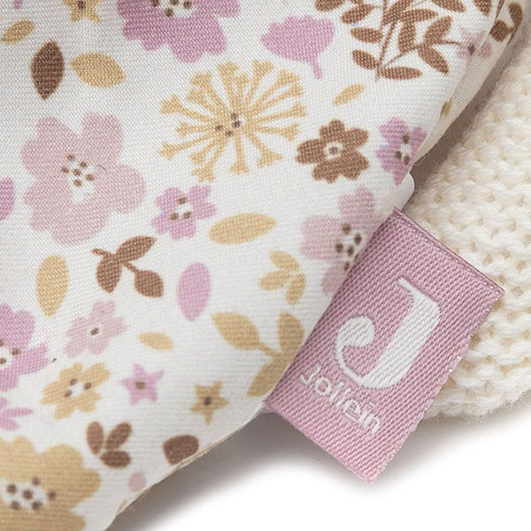 Jollein knuffel Jill poes met gebreid lijfje en bloemenjurk in zachte roze en beige kleuren
