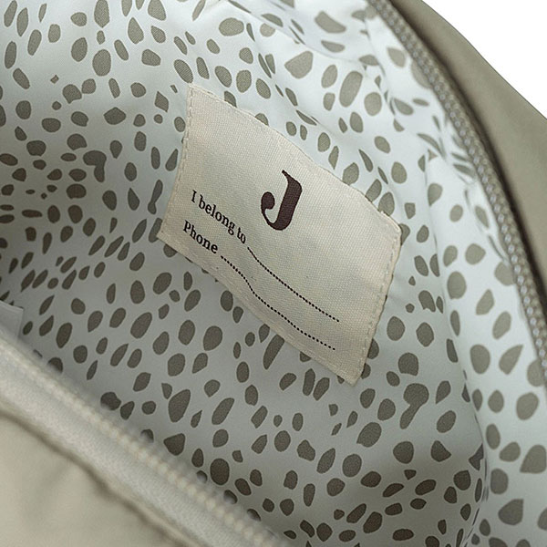 Jollein etui Puffed Olive Green met gewatteerde stof en speelse Olive Green voering voor babyaccessoires
