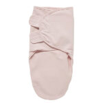 Inbakerdoek Light Pink voor baby’s van 0 tot 3 maanden. Zacht, comfortabel en ideaal voor een veilige en rustige slaapomgeving.