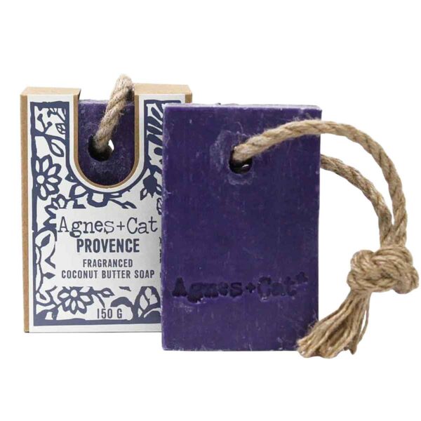 Agnes + Cat Provence Zeep aan Touw 150g met bloemige geuren, kokosboter en praktisch ophangkoord.