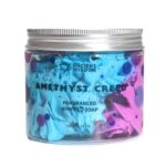 Amethyst Creed Slagroomzeep 120g met paarse en blauwe swirl en luxe geur van citrus, hout en musk
