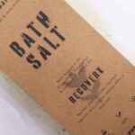 Recovery Menthol aromatherapie badzout met Epsomzout, Dode Zeezout, pepermunt, eucalyptus en lavendel 800 gram.